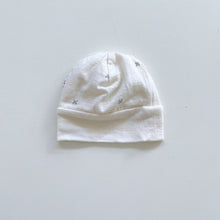 Load image into Gallery viewer, Mello Merino Hat (newborn)
