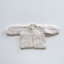 Load image into Gallery viewer, Handmade Wool Cardigan Cream (newborn)
