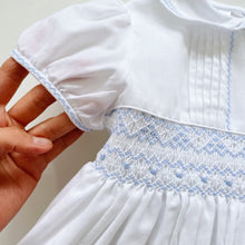 Load image into Gallery viewer, Hand Smocked Dress White (2y)
