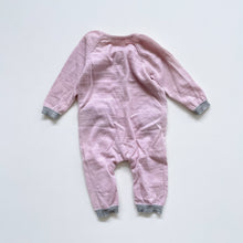 Load image into Gallery viewer, Merino Kids All-In-One Pink *tagged bigger (0-3m)
