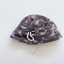 Load image into Gallery viewer, Nature Baby Bucket Sunhat Grey Seagulls (M/6m-2y))
