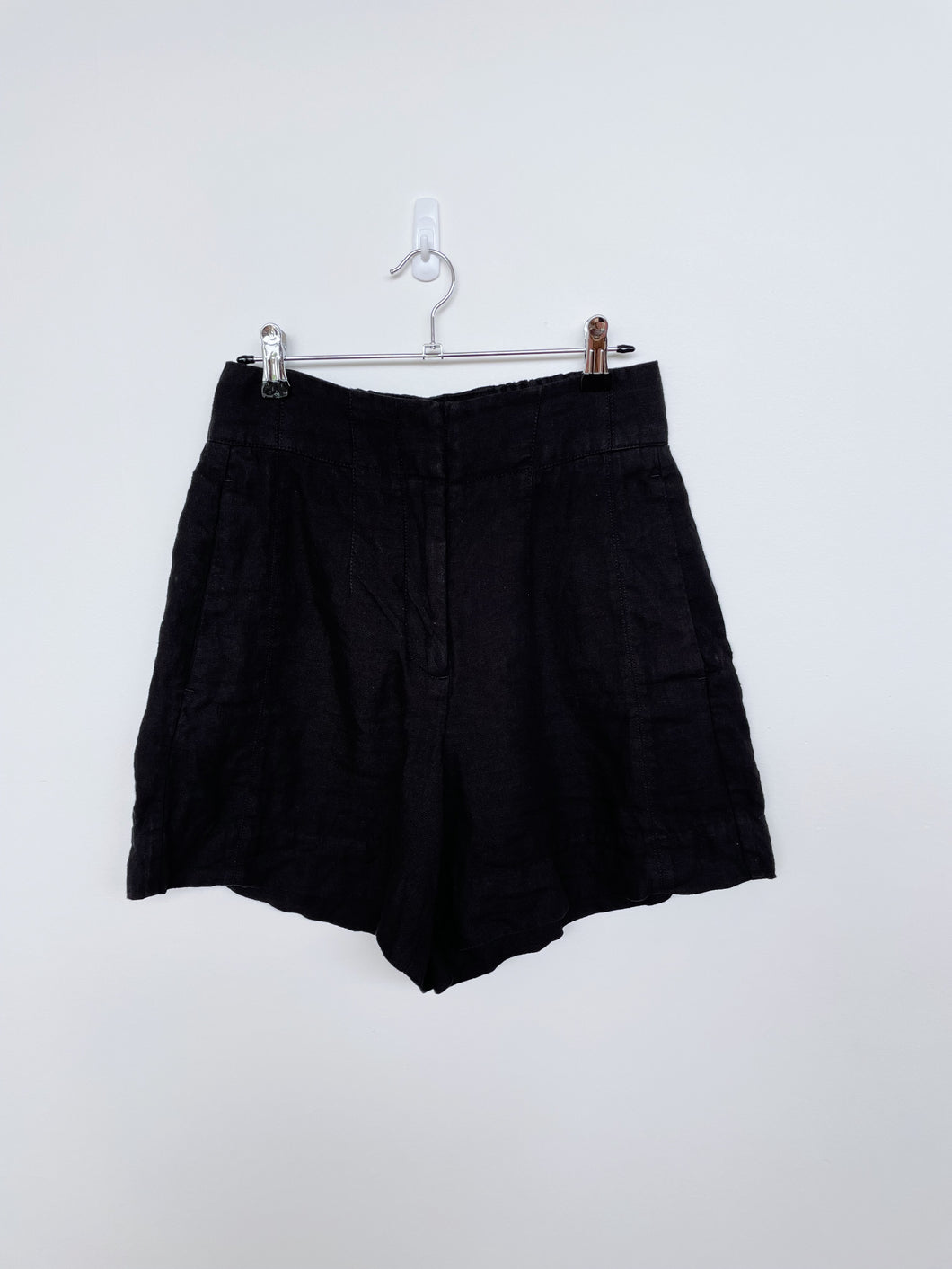 Country Road Organically Grown Linen Relaxed Short Black (8)