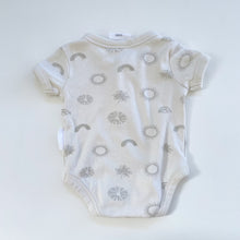 Load image into Gallery viewer, Aster &amp; Oak Organic S/S Bodysuit (newborn)
