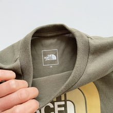 Load image into Gallery viewer, The North Face Long Sleeve T-Shirt Green (4y)
