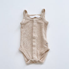 Load image into Gallery viewer, Susukoshi Terry Bodysuit Camel (0-3m)
