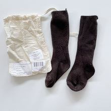 Load image into Gallery viewer, Jamie Kay Classic Rib Socks Brown (1-2y)
