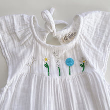 Load image into Gallery viewer, Alex &amp; Ant Muslin Cotton Dress White (7y)
