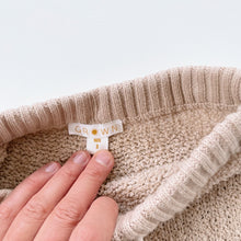 Load image into Gallery viewer, Grown Knit Pants Beige (3y)
