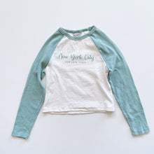 Load image into Gallery viewer, New York Long Sleeve Top *tagged bigger (8y)
