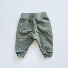 Load image into Gallery viewer, Bonds Track Pants Green (3-6m)
