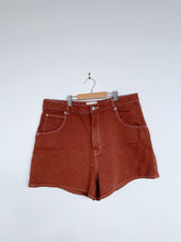 Load image into Gallery viewer, Rolla's Mirage High Rise Loose Fit Brown Shorts (AUS14/32)

