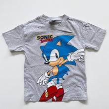 Load image into Gallery viewer, Cotton On  x Sonic Tee (6y)
