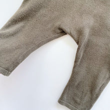 Load image into Gallery viewer, The Rest Organic Knit Overalls Green (1y)
