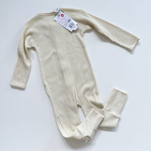 Load image into Gallery viewer, Bonds Wondersuit Waffle Cream NEW (18-24m)
