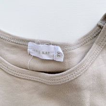 Load image into Gallery viewer, Jamie Kay Pima Cotton Hunter Tee Hazy Taupe Whale (3y)
