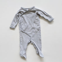 Load image into Gallery viewer, Bonds Footed All-In-One Grey Stripes L/S (0-3m)
