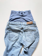 Load image into Gallery viewer, TOPSHOP Pregnancy Jeans (UK8/EU36)
