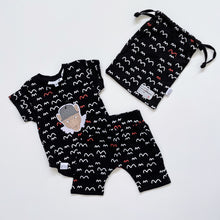 Load image into Gallery viewer, Band of Boys Fly Away With Me Summer Pjs NEW (2y)
