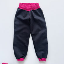 Load image into Gallery viewer, Octokids Wet Weather Gear Black/Pink (5y)
