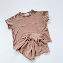 Load image into Gallery viewer, Liebe Leo Terry Set Latte (2y)
