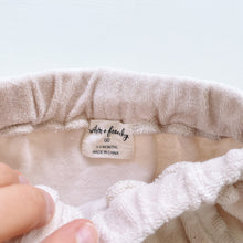 Load image into Gallery viewer, Wilson &amp; Frenchy Organic Shorts Beige Terry (3-6m)
