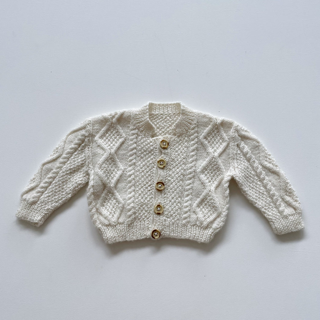 Stunning Handmade Lambswool Cardigan Cream (0-3m)