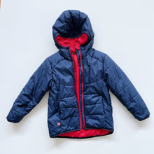 Load image into Gallery viewer, Macpac Reversible Blue/Red Jacket (3y)
