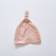 Load image into Gallery viewer, Seed Hat Peach Bunny (newborn)
