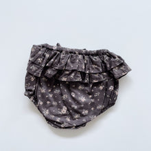 Load image into Gallery viewer, Jamie Kay Organic Frilly Bloomers Dark Floral (1y)
