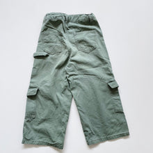 Load image into Gallery viewer, Switch Girls 100% Cotton Cargo Flares Green (6y)
