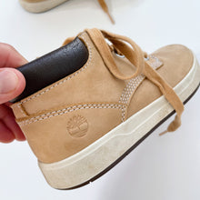 Load image into Gallery viewer, Timberland Boots Tan (EU31/ US13 / UK12.5)
