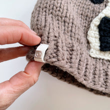 Load image into Gallery viewer, Brekka Knit Hat Brown Dog (4-7y)
