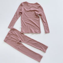 Load image into Gallery viewer, Dimples Merino L/S Top + Leggings Blush (3-4y)
