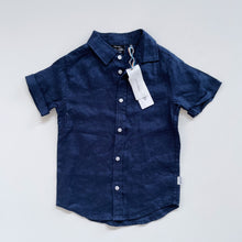Load image into Gallery viewer, Mac &amp; Ellie Linen Shirt Navy NEW (3y)
