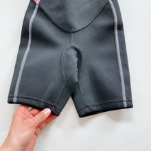Load image into Gallery viewer, Tribord Shorty Wetsuit Black/ Pink (6y)
