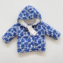 Load image into Gallery viewer, Seed Quilt Jacket Cobalt Blue Floral NEW (3-6m)
