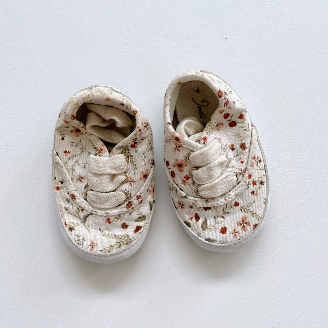 Indi & Co Baby Shoes Floral (UK4)