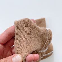 Load image into Gallery viewer, Sheepskin Booties Tan (3-6m)

