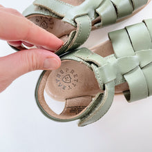 Load image into Gallery viewer, Pretty Brave Velcro Green Leather Sandals (EU24)
