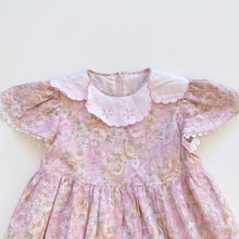 Load image into Gallery viewer, Beautiful Vintage Floral Dress (6y)
