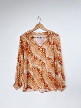 Load image into Gallery viewer, ONCE WAS MELBOURNE Floral Blouse (0 fits like a M)
