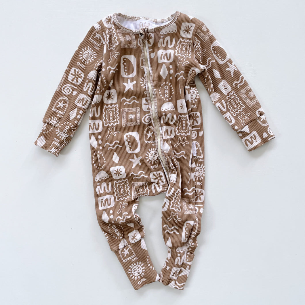 Oak The Label Rib All-In-One Sand Print (2y)