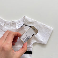Load image into Gallery viewer, Le Edit Organic Bodysuit Stripe NEW (0-3m)
