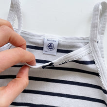 Load image into Gallery viewer, Petit Bateau Stripe Singlet (7-8y)
