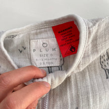 Load image into Gallery viewer, Plum Muslin Summer Sleeping Bag 0.3 TOG Llamas (3-12m)
