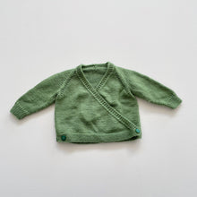 Load image into Gallery viewer, Handmade Kimono Style Lambswool Cardigan Green (0-3m)
