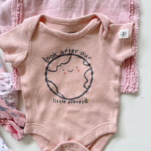Load image into Gallery viewer, Pink Newborn Bundle 8x (newborn)
