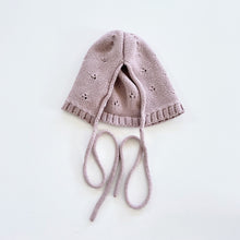 Load image into Gallery viewer, Jamie Kay Knit Bonnet (3-6m)
