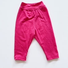 Load image into Gallery viewer, Merino Leggings Pink (0-3m)
