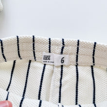 Load image into Gallery viewer, Cotton On Stripe Set (6y)
